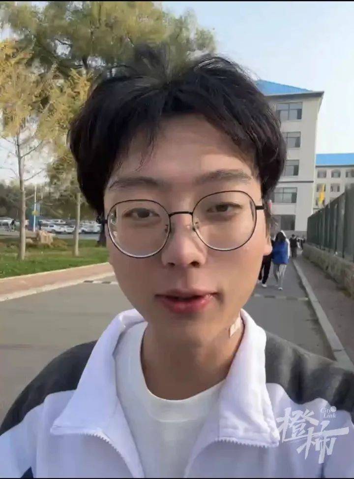 家人先后生病<strong></p>
<p>币安币怎么玩</strong>,河南一高校学生为补贴家用疑似被骗到缅甸