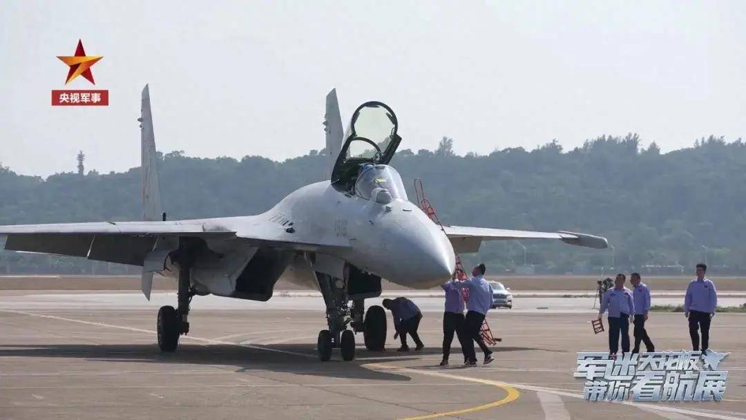 6型侧卫齐聚珠海！歼-16和苏-35S孰强孰弱？歼-15T才是最强侧卫？