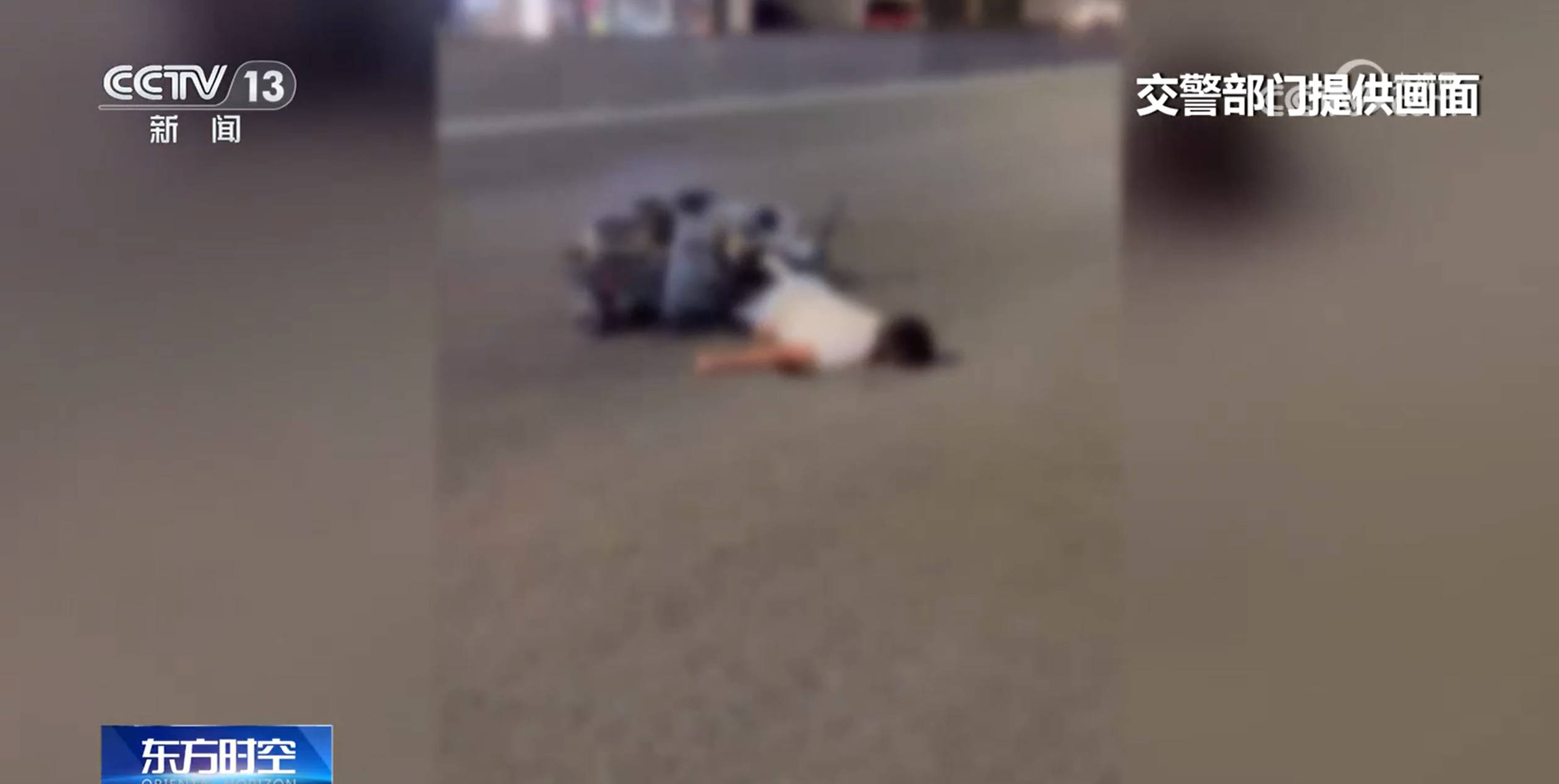 时速可达180公里<strong></p>
<p>币安有哪些币</strong>!部分未成年人沉迷?电动自行车非法改装暗藏隐患