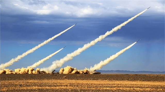 台湾高喊“决战”?百余辆坦克开上马路<strong></p>
<p>币安有哪些币</strong>,但真打起来,开场即结束