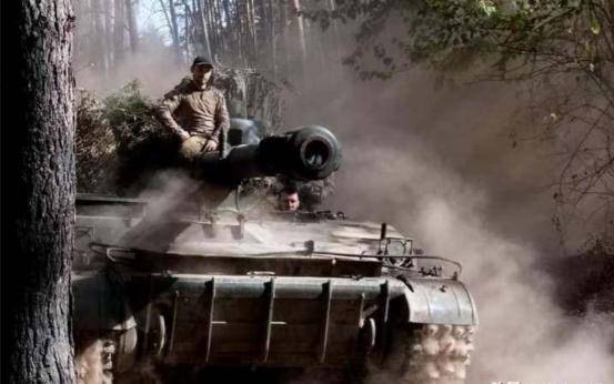 俄军发现大批外军和武器进乌<strong></p>
<p>ieo币安</strong>,拜登允许承包商在乌修理美供武器