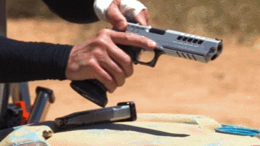 湖南17岁高中生在射击场中枪身亡<strong></p>
<p>币安app最新版</strong>！射击运动真的安全吗？丨轻武专栏