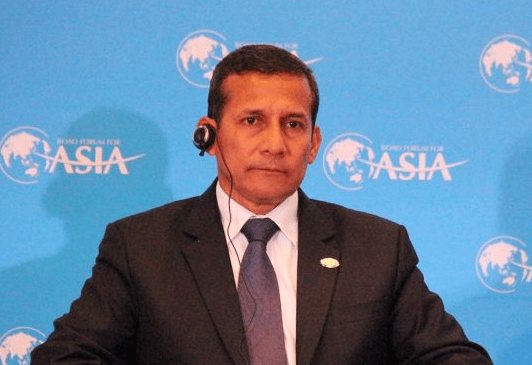 中方专机连夜起飞<strong></p>
<p>币安币商</strong>,赶在拜登卸任之前,带400人闪现美国大后方