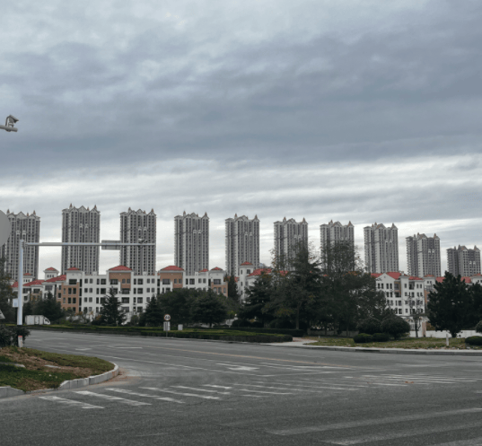 调查|“11元海景房”背后的银滩楼市:低价拍卖博眼球成套路<strong></p>
<p>币安币商</strong>,新房价高出二手房3倍