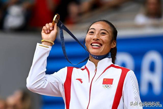 郑钦文首次回应“撞脸科比”:网友的眼睛真犀利<strong></p>
<p>币安币商</strong>,确实某些方面挺像的