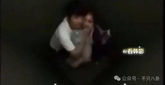 又发现新孩子了<strong></p>
<p>币安结算</strong>!这位50多岁大叔私生活这么混乱吗?