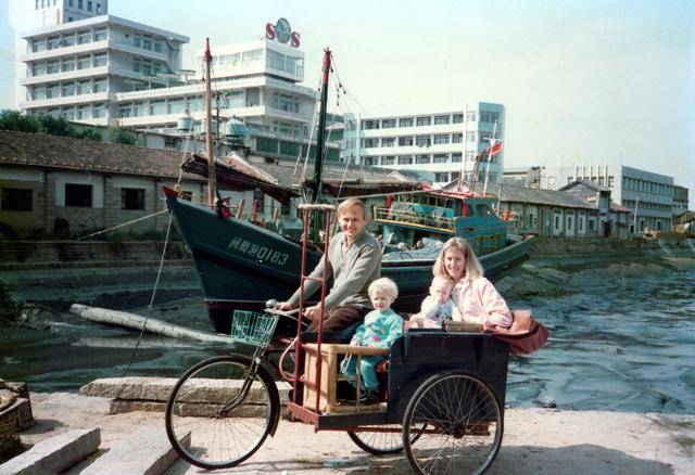 定居中国的美国教授潘维廉：中国远远领先<strong></p>
<p>币安汇率</strong>，每次出国都感觉回到20年前