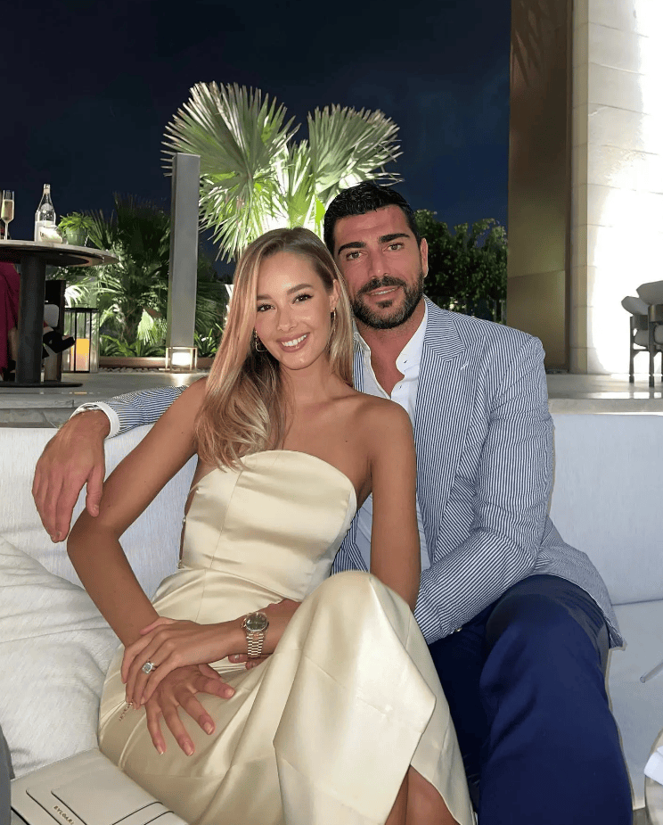 12年爱情故事落幕<strong></p>
<p>币安汇率</strong>!瓦尔加:我和佩莱已经决定分手