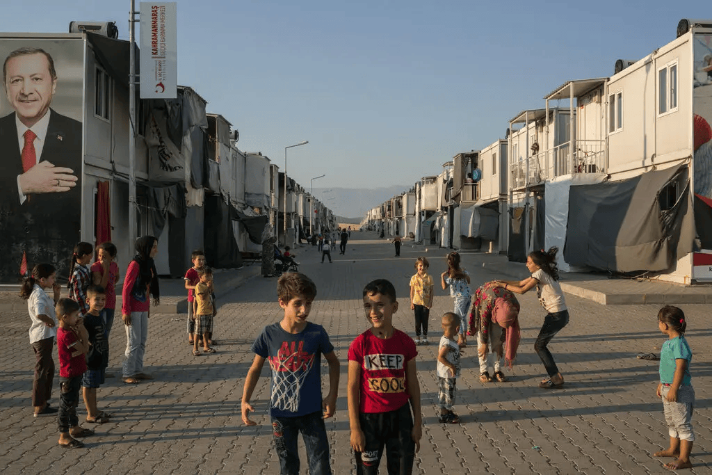 叙利亚战火持续<strong></p>
<p>币安法币交易</strong>,攻下阿勒颇的反对派武装到底什么来头?在下一盘什么棋?