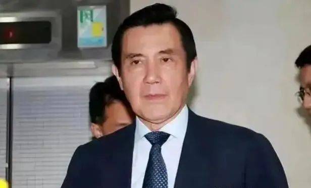 大陆学生称“中国台北”<strong></p>
<p>币安最新消息</strong>,遭台大学生粗暴抗议,绿营想撤销大陆访团,马英九回应亮了