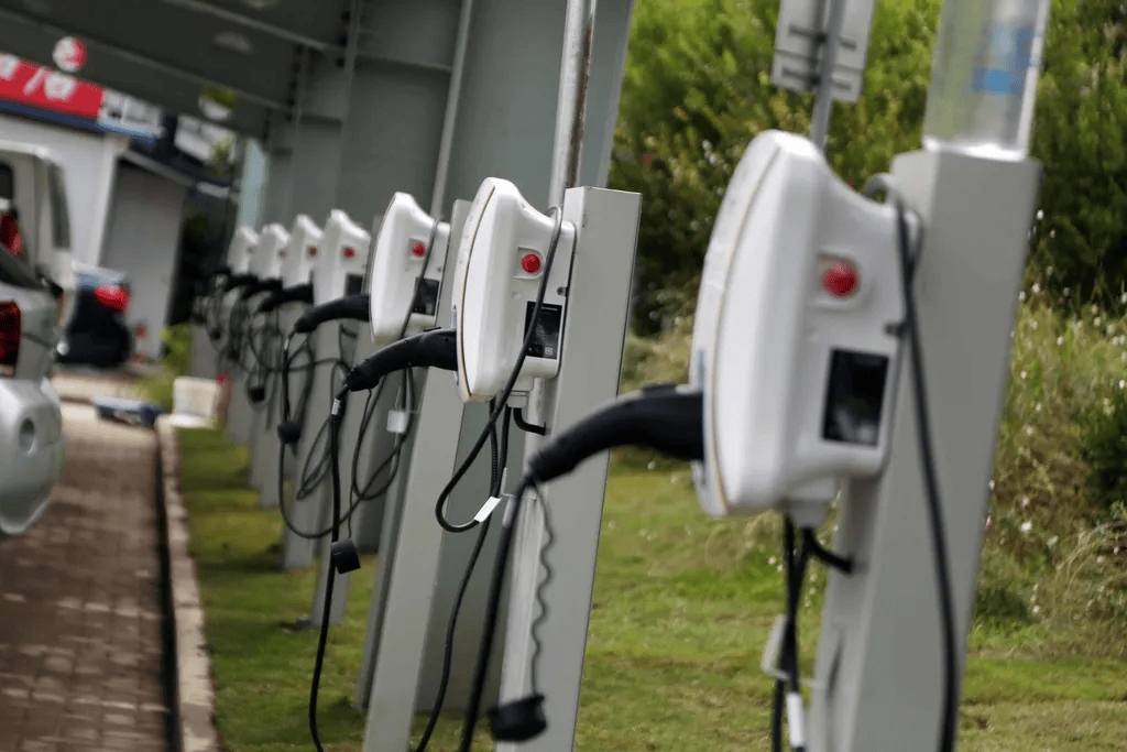 大众汽车10万工人罢工<strong></p>
<p>币安最新消息</strong>，欧洲汽车业怎么了？