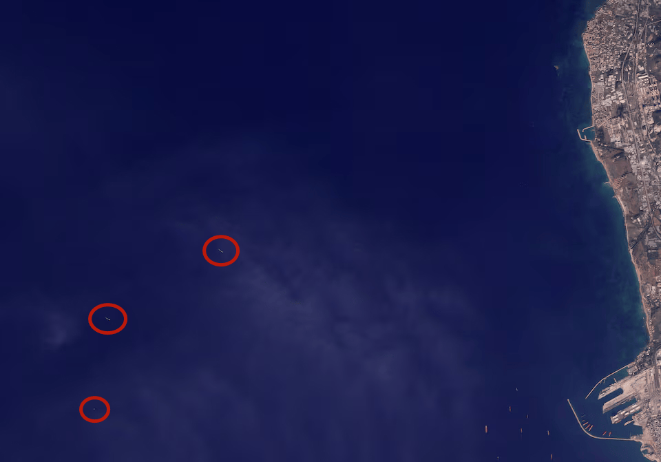 卫星图像显示:俄海军舰艇已离开叙海军基地<strong></p>
<p>币安交易中心</strong>,部分在近海下锚