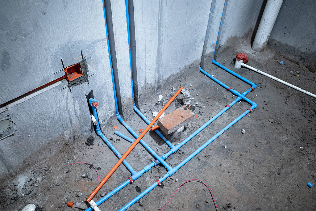 一楼住户在物业眼皮底下挖出“两室一卫”<strong></p>
<p>币安交易</strong>,后果太严重