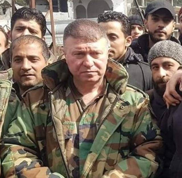 叙利亚最后一根“脊梁”?副师长以死殉国<strong></p>
<p>币安合约</strong>,拿命给阿萨德上了一课