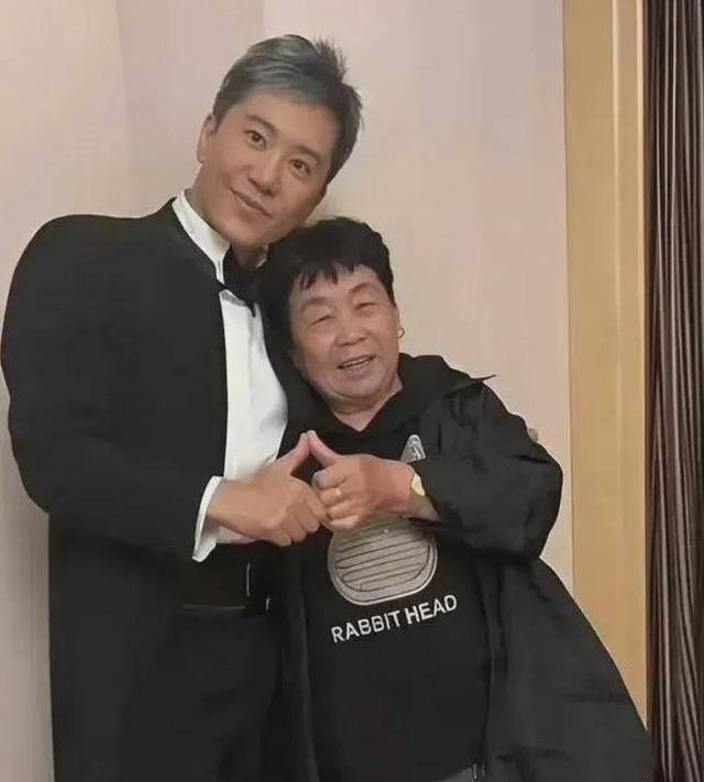 隐瞒了28年后<strong></p>
<p>币安注册教程</strong>,杨钰莹终于坦白:如果当年接受毛宁,现在早已当妈