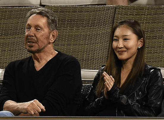 80岁的全球顶级富豪又结婚了<strong></p>
<p>货币与币安</strong>!33岁的华裔妻子啥来头?