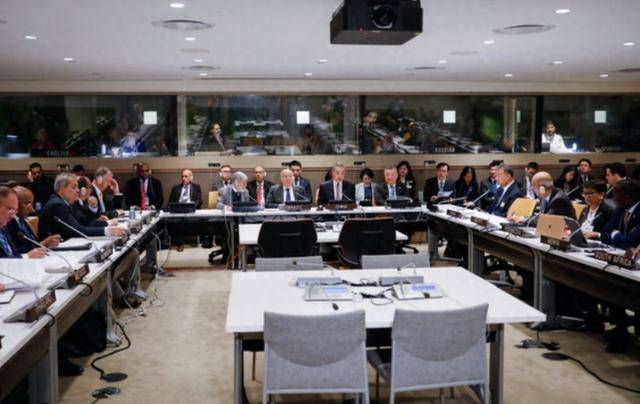 安理会争吵<strong></p>
<p>币安钱包地址</strong>，中方话音刚落，乌驻华大使被免职，基辅政策有变？