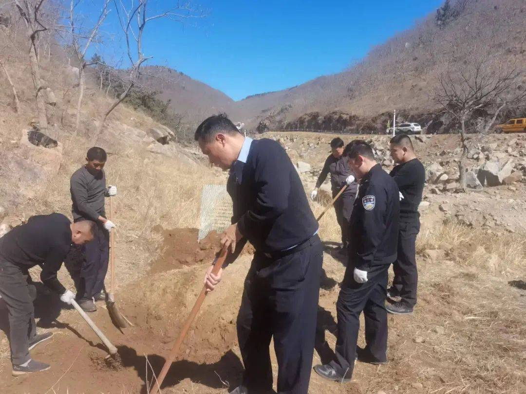 重检尸体确定尸源<strong></p>
<p>币安钱包地址</strong>,山东警方破获18年前命案,一对男女被抓