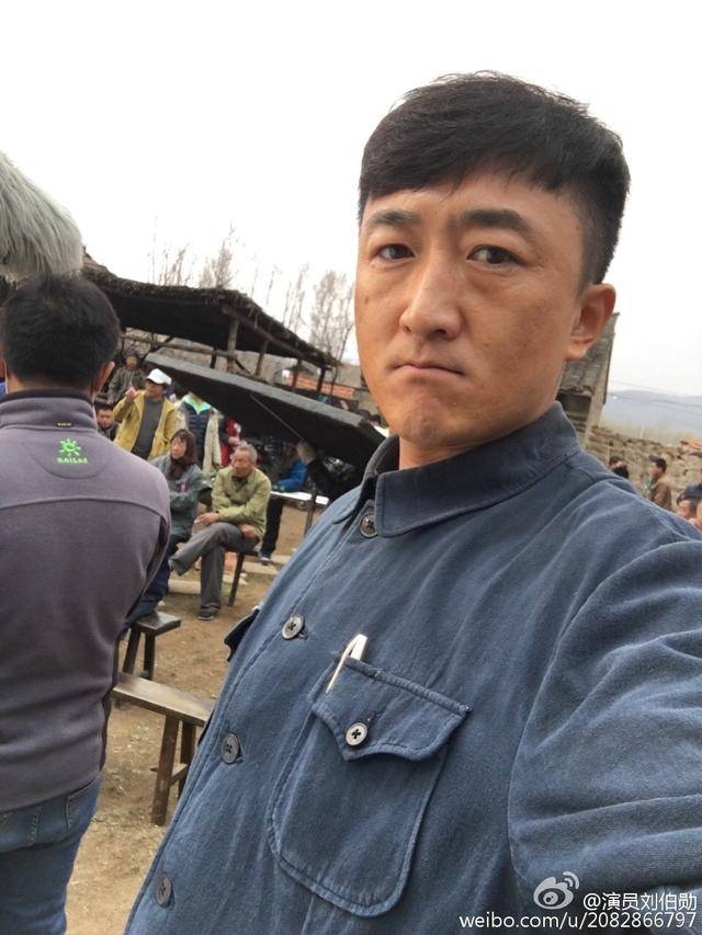 他是知名演员<strong></p>
<p>币安钱包地址</strong>,40岁二胎得女,41岁突然离世将悲痛留给妻子与儿女