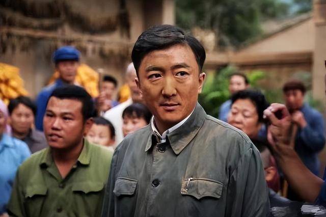 他是知名演员<strong></p>
<p>币安钱包地址</strong>,40岁二胎得女,41岁突然离世将悲痛留给妻子与儿女