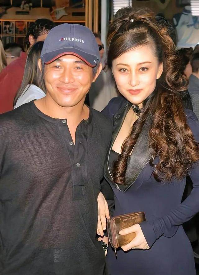 李连杰:后事一切从简<strong></p>
<p>币安币机制</strong>,不用立碑也不用办丧事,树葬海葬都可以