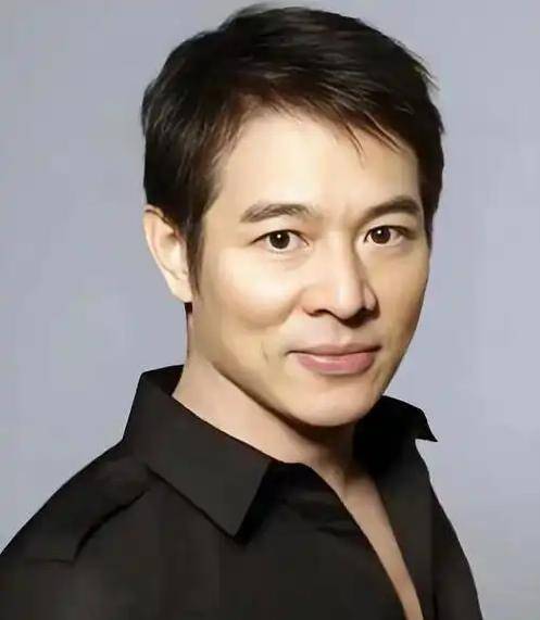 李连杰:后事一切从简<strong></p>
<p>币安币机制</strong>,不用立碑也不用办丧事,树葬海葬都可以