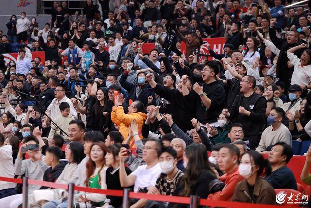 热血沸腾!青岛男篮最后三分钟14-0绝地翻盘<strong></p>
<p>币安交易数字货币</strong>,队史首次单赛季双杀辽宁