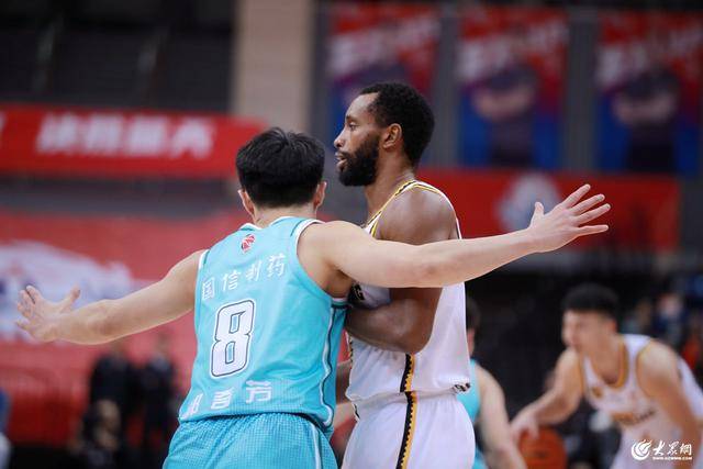 热血沸腾!青岛男篮最后三分钟14-0绝地翻盘<strong></p>
<p>币安交易数字货币</strong>,队史首次单赛季双杀辽宁
