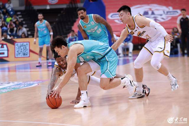 热血沸腾!青岛男篮最后三分钟14-0绝地翻盘<strong></p>
<p>币安交易数字货币</strong>,队史首次单赛季双杀辽宁