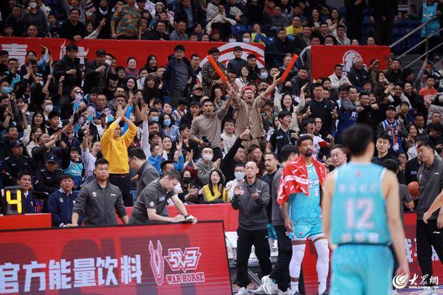 热血沸腾!青岛男篮最后三分钟14-0绝地翻盘<strong></p>
<p>币安交易数字货币</strong>,队史首次单赛季双杀辽宁