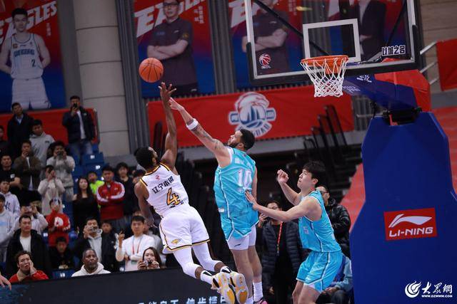 热血沸腾!青岛男篮最后三分钟14-0绝地翻盘<strong></p>
<p>币安交易数字货币</strong>,队史首次单赛季双杀辽宁