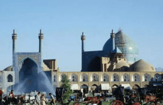 中东突然变天！连中俄都没想到，一国突然“倒戈”？瞬间引爆舆论