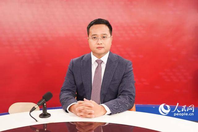 1987年出生的他<strong></p>
<p>币安法币交易所</strong>，任福建一县委书记