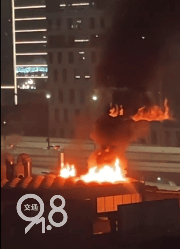 刚刚<strong></p>
<p>币安客服电话</strong>！杭州一建筑突发爆炸！