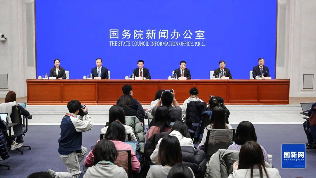 重大利好<strong></p>
<p>币安交易会所</strong>!A股集体高开!