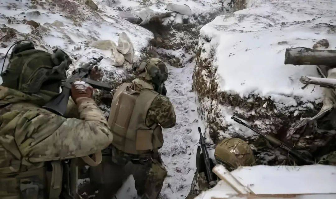 俄军导弹直击:英国特种部队遭重创!背后警告意味深长<strong></p>
<p>币安网</strong>,北约援助能否力挽狂澜?