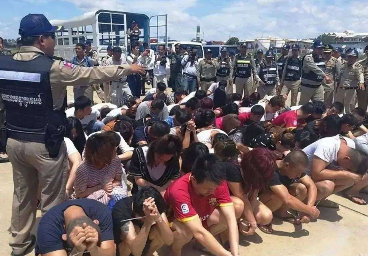 眼见骗不到中国人<strong></p>
<p>币安网</strong>,泰国某势力恼羞成怒,发表涉华谣言