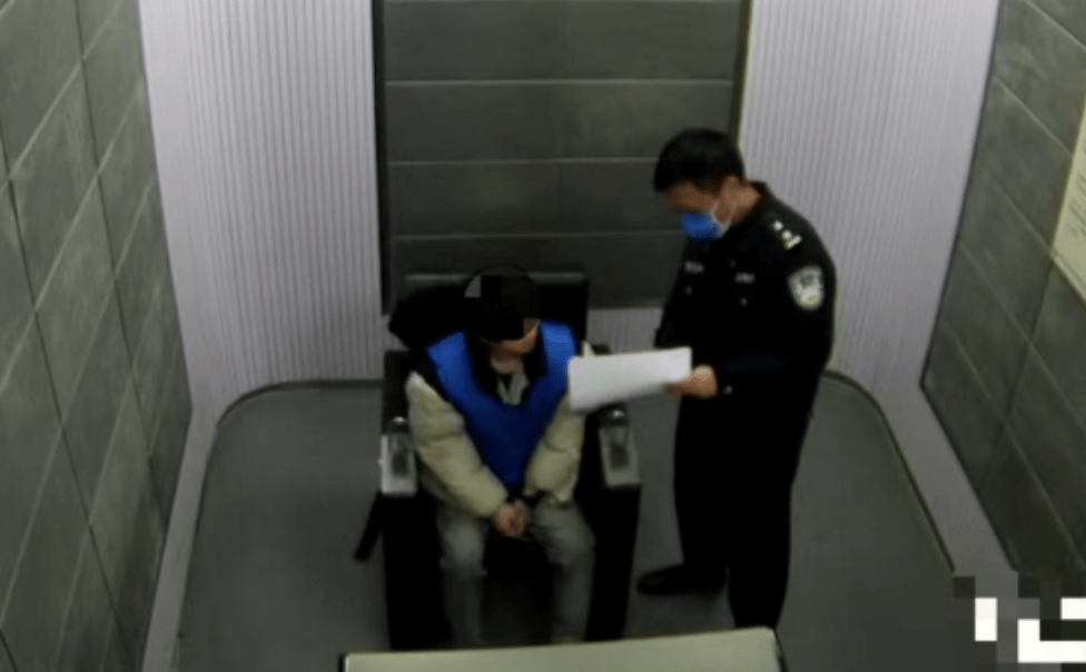 “我赌博了<strong></p>
<p>币安中国官网</strong>,钱都输光了!”深夜,杭州小伙报警自首求戒赌瘾