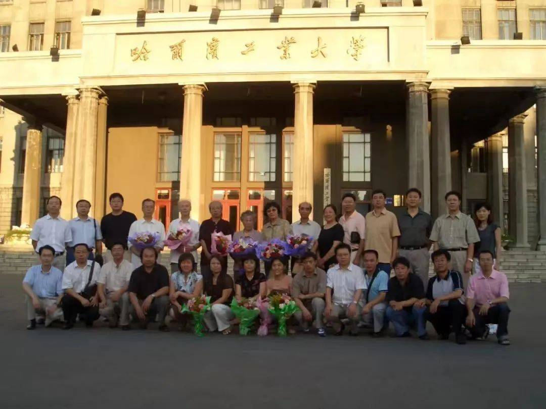 哈工大突发讣告<strong></p>
<p>币安币交易平台</strong>!她于9时20分逝世