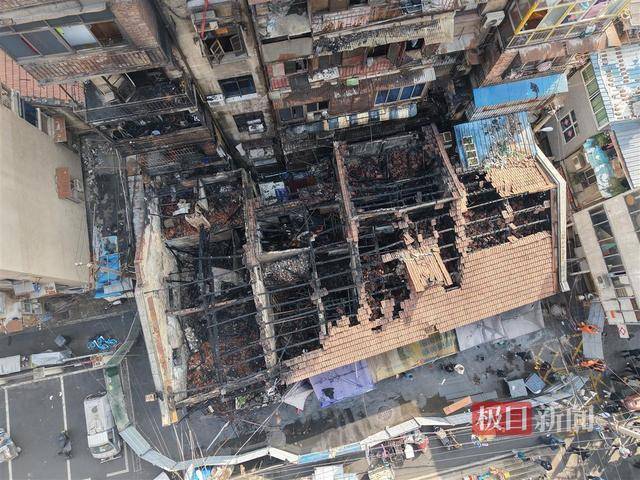 武汉一栋两层公房失火<strong></p>
<p>币安体验贷</strong>,火已被扑灭无人员伤亡