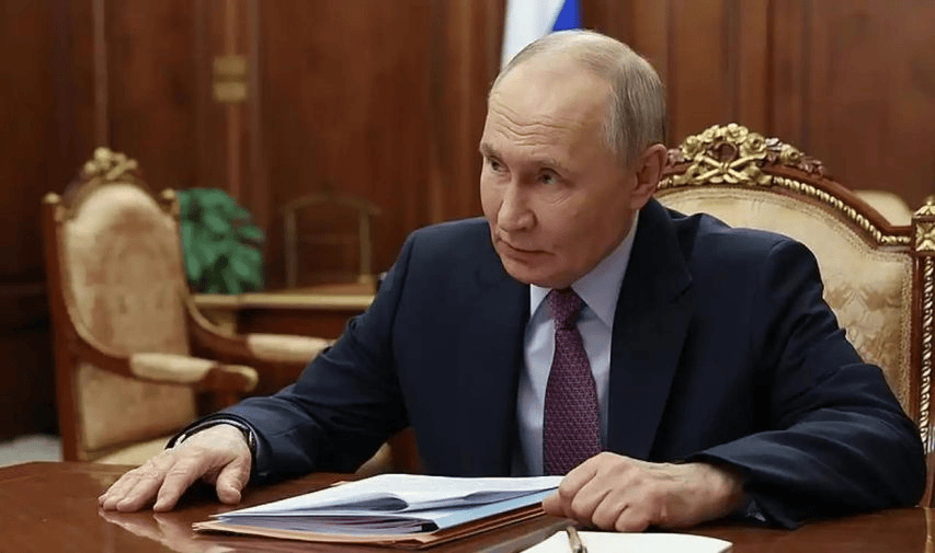 对华承诺说变就变!美俄密谈1.5小时后<strong></p>
<p>币安体验贷</strong>,“联俄抗中”突响?中方火速回应