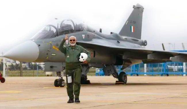 印度军方爆出惊人内幕<strong></p>
<p>币安网创始人</strong>,光辉战机形同作秀,暴露印度空军真实水平