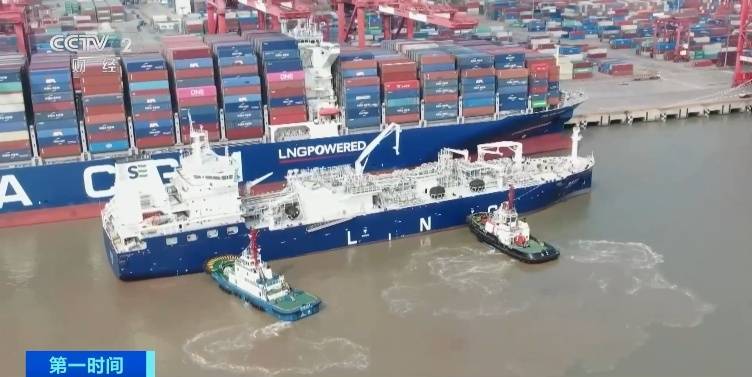 突发！特朗普宣布：征税！4月2日起→