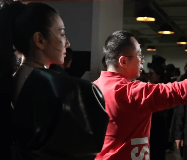 周鸿祎回应参演的短剧辣眼睛:黄奕诱惑<strong></p>
<p>币安钱包在哪</strong>我的剧情是DeepSeek设计的