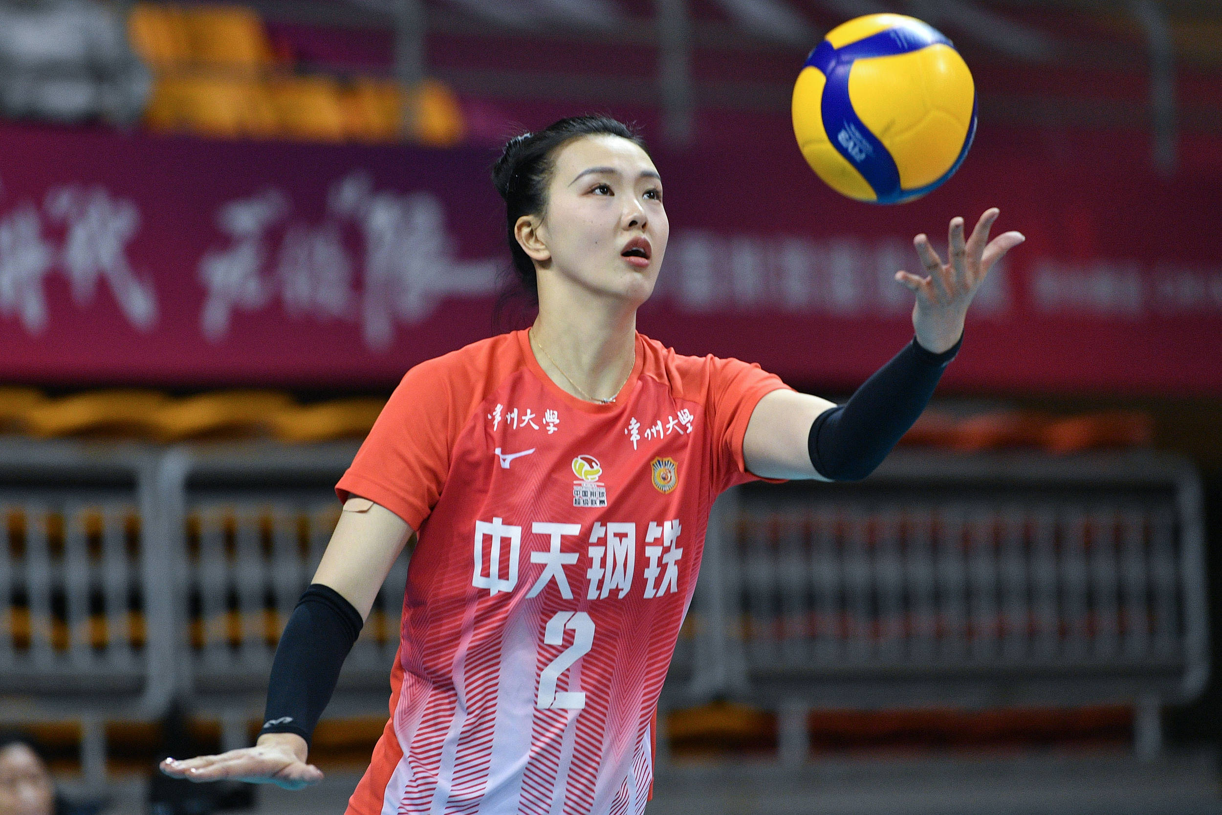 深一度|老将张常宁<strong></p>
<p>币安网址</strong>,排球征途迎风而上