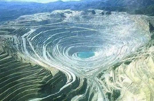 “卖谁都不许卖给中国！”蒙古国把最大铜矿卖给澳洲<strong></p>
<p>币安法币账户</strong>，并提出一无理要求